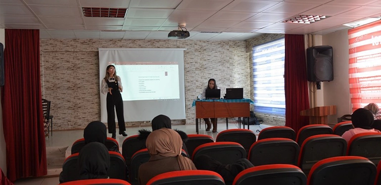 alucra gazetesi alucra haberleri giresun haberleri haci osman erilli imam hatip lisesi davranissal bagimlilik semineri 3 Alucra, Alucra Gazetesi, Alucra Haberleri