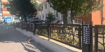 alucra-gazetesi-alucra-haberleri-giresun-haberleri-alucra-belediyesi-cevre-düzenlemesi-yapti