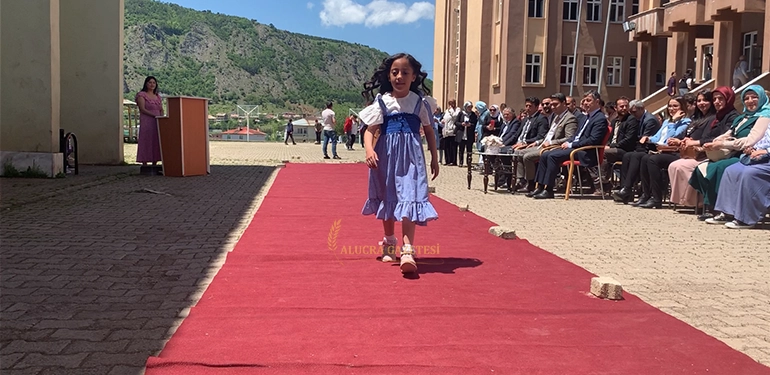 alucra gazetesi alucra haberleri giresun haberleri yil sonu sergisi 9 Alucra, Alucra Gazetesi, Alucra Haberleri