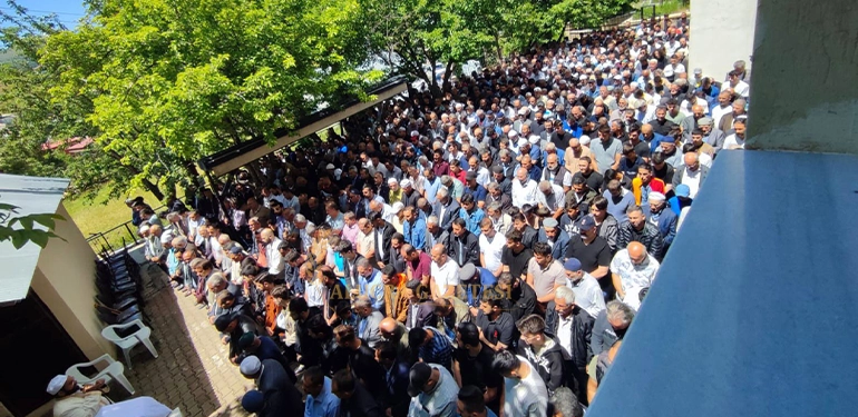 alucra gazetesi alucra haberleri giresun haberleri hanife kundak son yolculuguna ugurlandi 3 Alucra, Alucra Gazetesi, Alucra Haberleri