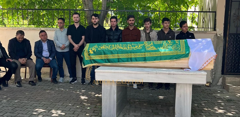 alucra gazetesi alucra haberleri giresun haberleri hanife kundak son yolculuguna ugurlandi 4 Alucra, Alucra Gazetesi, Alucra Haberleri