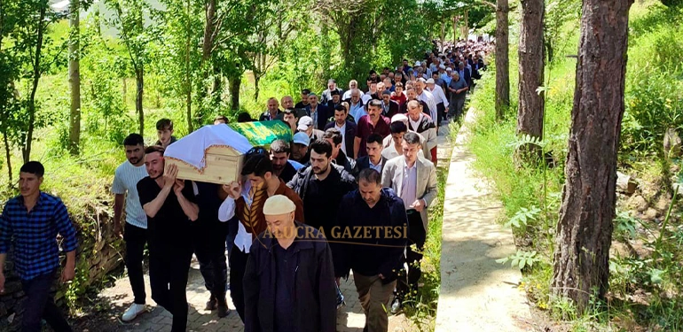 alucra gazetesi alucra haberleri giresun haberleri hanife kundak son yolculuguna ugurlandi 5 Alucra, Alucra Gazetesi, Alucra Haberleri