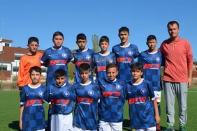 alucra-gazetesi-alucra-haberleri-giresun-haberleri-alucraspor-u14-ilk-macina-cikti