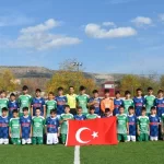 alucra-gazetesi-alucra-haberleri-giresun-haberleri-alucraspor-u14-takimi-macinda-harika-goruntuler