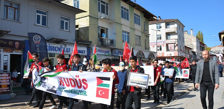 alucra gazetesi alucra haberleri giresun haberleri israil zulmune bir eylemde alucradan 7 Alucra, Alucra Gazetesi, Alucra Haberleri