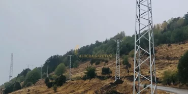 alucragazetesi-alucrahaberleri-giresunhaberleri-akcicek-koyunde-verici-icin-direkler-dikildi