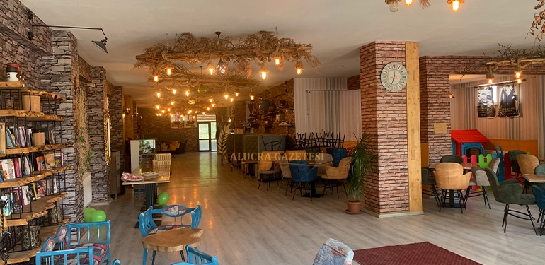 alucragazetesi alucrahaberleri giresunhaberleri cinar cafe ve restaurant acildi 3 1 Alucra, Alucra Gazetesi, Alucra Haberleri