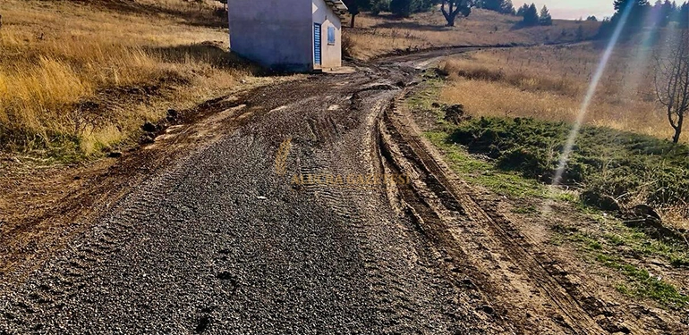 alucra gazetesi alucra haberleri giresun haberleri hunkar kale yaylasi yolu iyilestiriliyor 2 1 Alucra, Alucra Gazetesi, Alucra Haberleri