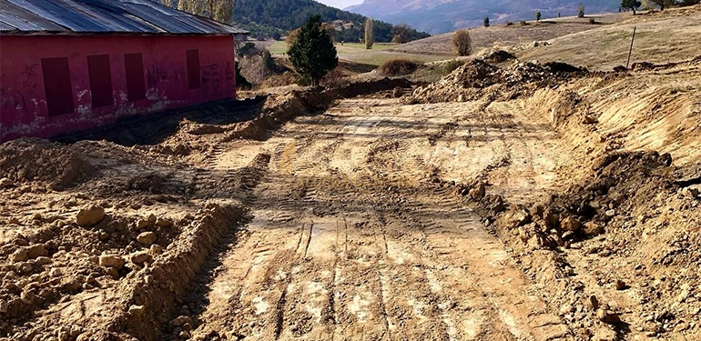 alucra gazetesi alucra haberleri giresun haberleri kokluce koyune hali saha yapiliyor 4 Alucra, Alucra Gazetesi, Alucra Haberleri