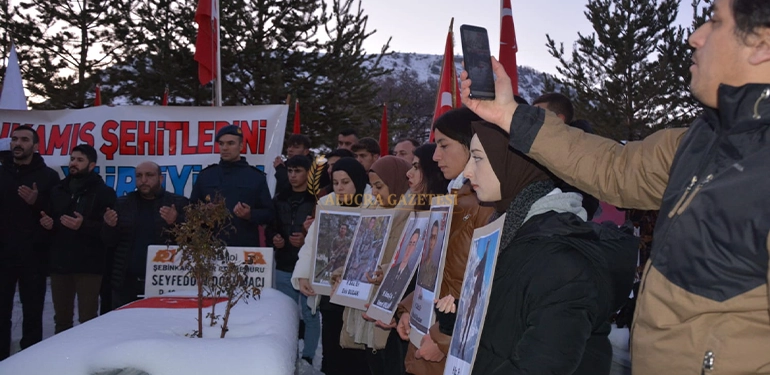 alucra gazetesi alucra haberleri giresun haberleri alucrasarikamis sehitleri icin yurudu 5 Alucra, Alucra Gazetesi, Alucra Haberleri