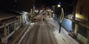 alucra-gazetesi-alucra-haberleri-giresun-haberleri-alucrada-aydinlatma-projesi-tamamlandi