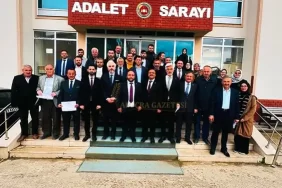 faruk-demirag-mazbatasini-aldi-alucra-belediyesinde-devir-teslim