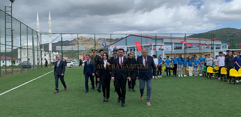 19 mayis alucrada cosku ile kutlandi 2 Alucra, Alucra Gazetesi, Alucra Haberleri