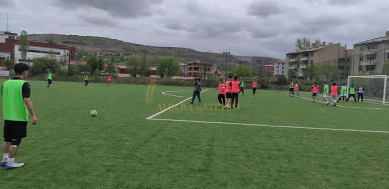 alucra imam hatip lisesi spor dallarinda sampiyon oldu 2 Alucra, Alucra Gazetesi, Alucra Haberleri