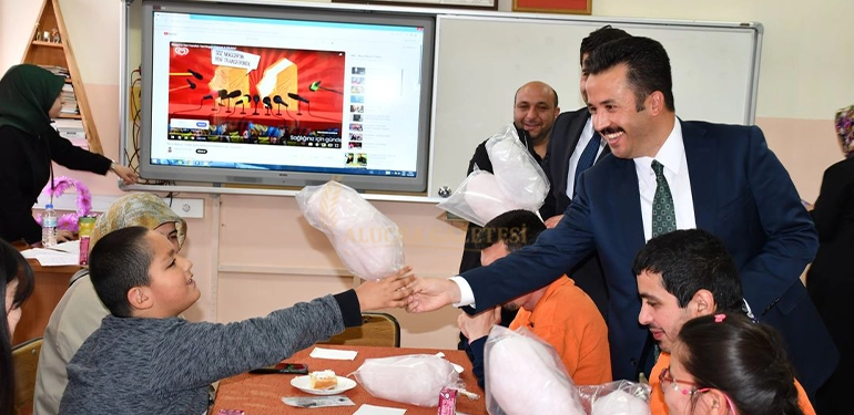 alucrada engelliler haftasi kutlandi 2 Alucra, Alucra Gazetesi, Alucra Haberleri