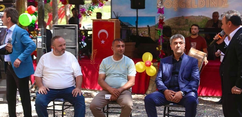 kokluce koyu hunkar kale yayla senligi coskulu gecti 4 Alucra, Alucra Gazetesi, Alucra Haberleri