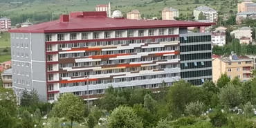 alucra-ogrenci-yurdu-ogrencilerin-hizmetinde