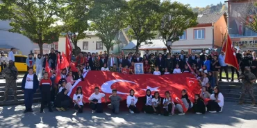 alucrada-cumhuriyet-bayrami-coskuyla-kutlandi