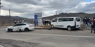 alucrada-yine-ayni-kavsak-yine-kaza-4-yarali