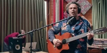 alucralilar-yasta-peyk-grubunun-solisti-hayata-veda-etti