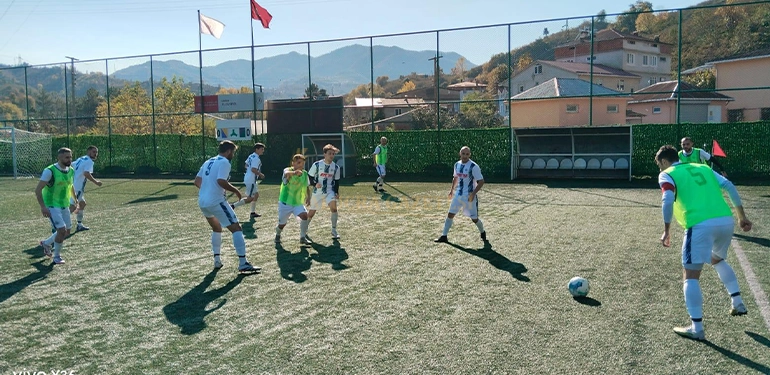 alucrasporun 30 mactir bilegi bukulmuyor 4 Alucra, Alucra Gazetesi, Alucra Haberleri