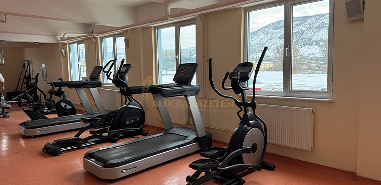 alucraspor salonunda spor aletleri yenilendi 4 Alucra, Alucra Gazetesi, Alucra Haberleri