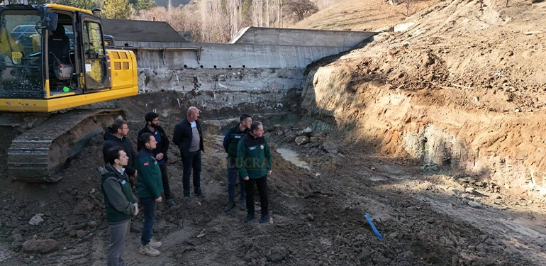 kamisli koyu dereleri islah ediliyor 1 Alucra, Alucra Gazetesi, Alucra Haberleri