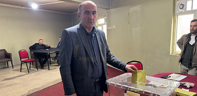 alucra-esnaf-odasinda-fazli-bodur-guven-tazeledi